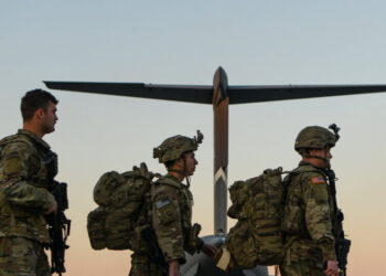 Pentagon Officials Weigh Deployment of Airborne Troops to Iran