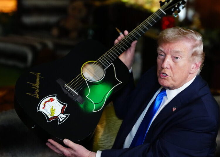 Trump Visits Elvis’s Graceland Estate