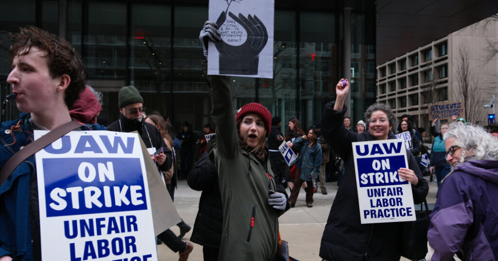 Hundreds of N.Y.U. Professors Begin Strike Over Pay and Job Protections