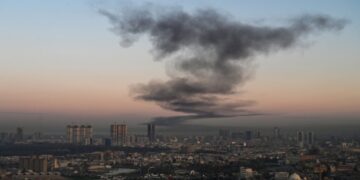 Trump calls on Kurds to aid U.S. effort in Iran, offers support