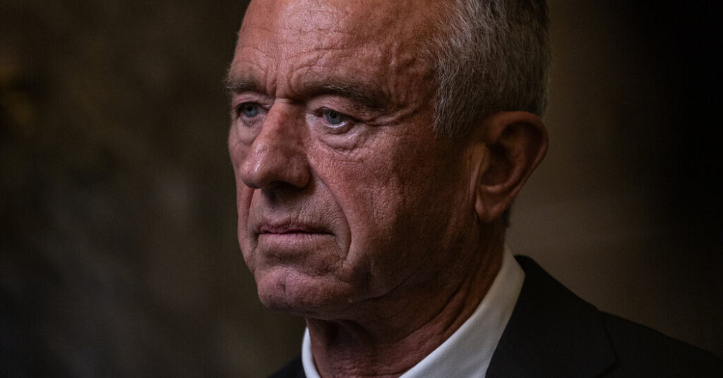 Senate Democrats Urge Kennedy to Stop Hindering Key Health Panel