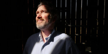 Thomas Massie Thinks Being Hated by Trump Is ‘Worth It.’ Will Voters Agree?