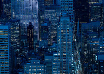 As More People Visit New York City, Foreign Tourists Are Turning Away