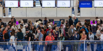 Why Are Delays at Houston’s Bush Airport Worse Than at Others?