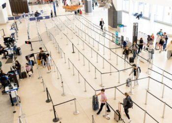 These Airports Don’t Use T.S.A. Your Current Wait: Minutes, Not Hours.