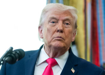 U.S. Circulates Iran Peace Plan While Sending Troops to the Middle East