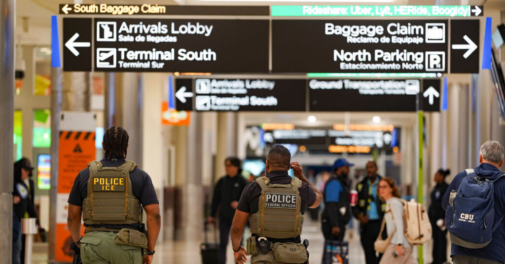 ICE Agents at Some Airports Begin Checking IDs in Security Lines