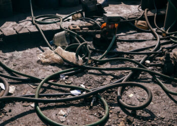 Blockade Iran’s Oil