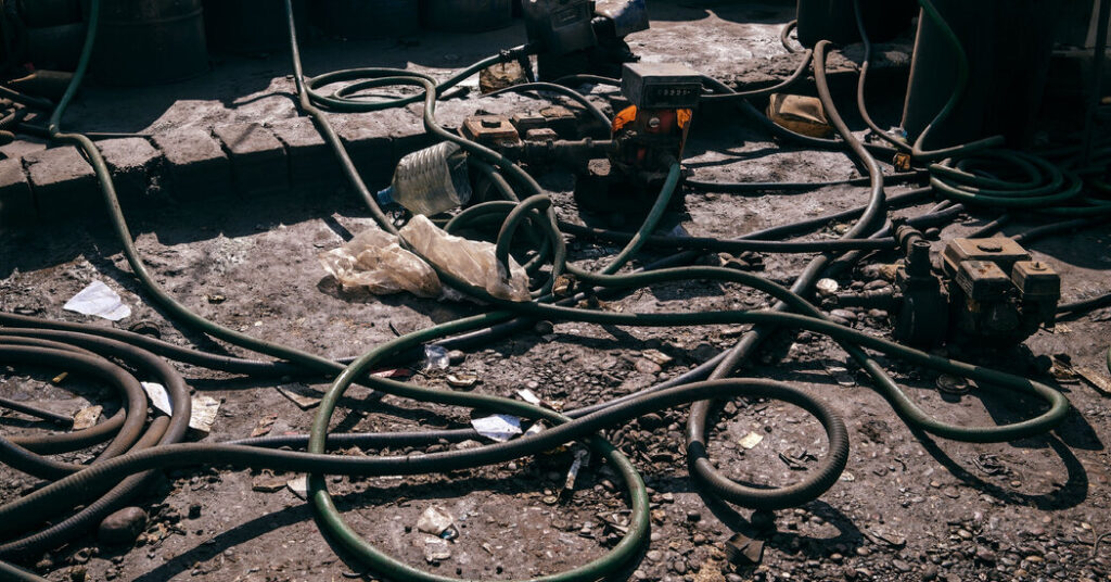 Blockade Iran’s Oil