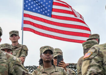 Army Raises Enlistment Age Limit to 42 and Eases Marijuana Rules