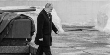 Putin Was Under Pressure. Then Came the War in Iran.