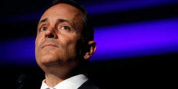 Judge Orders Arrest of Former Kentucky Governor for Contempt