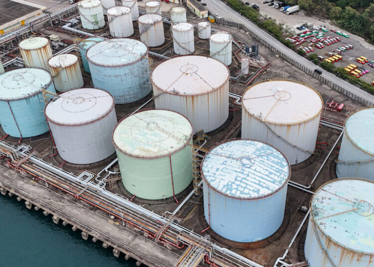 U.S. Stocks Have Their Biggest Drop Since Start of Iran War