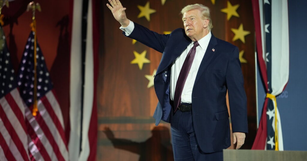 Trump Demands an All-but-Doomed Bill. The Value for Him May Be in the Fight.