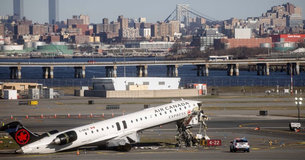 Safety Experts Considered LaGuardia Challenging but Not an Outlier