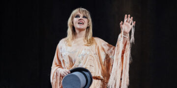 A Pop Diva and a Flamed-Out Rock Music Revolution