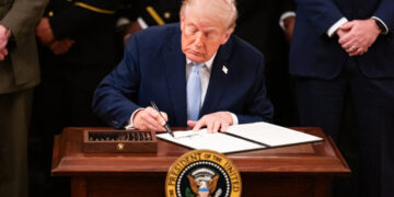 Trump’s Signature to be Added to U.S. Dollars