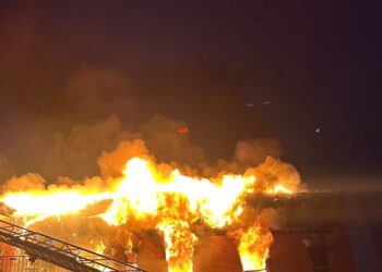 One Dead After Fire on Top Floor of Bronx Apartment Building