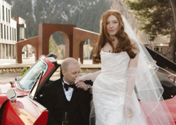 She Was Sure About the Man. Not So Much About the Dress.