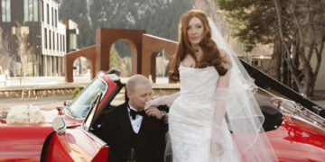 She Was Sure About the Man. Not So Much About the Dress.