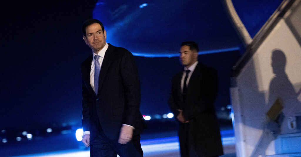 Rubio Expected to Press Allies Over Strait of Hormuz at G7 Meeting