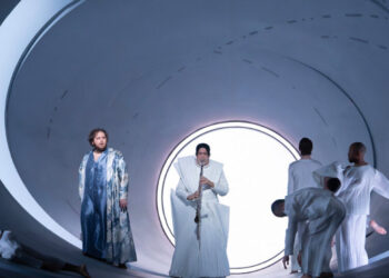 In ‘Tristan und Isolde,’ a Woodwind Player Finds Himself Onstage