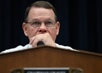 Another Senior House Republican Will Retire as Midterm Exodus Grows