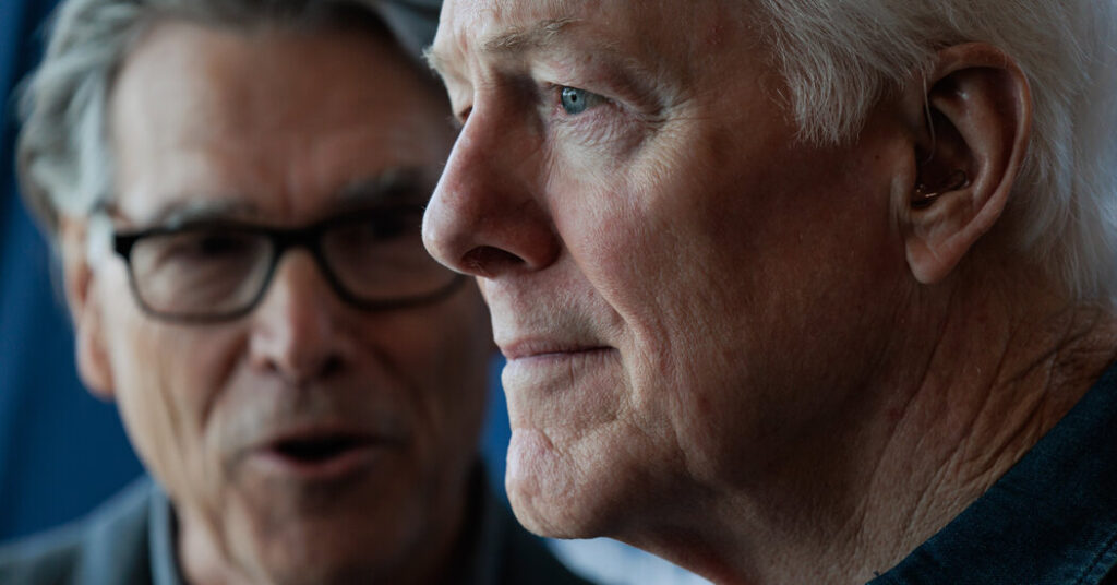 In Texas, the Old, Kinder, Gentler G.O.P. Faces Its Alamo Moment