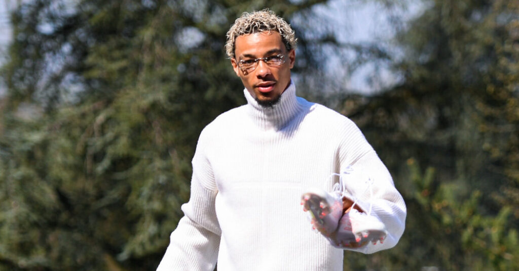 How the French Soccer Team Outdressed the N.B.A.