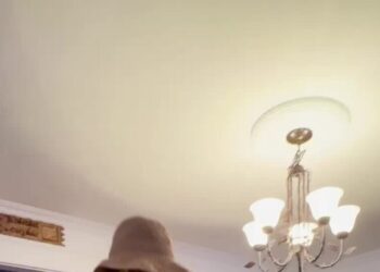 Halfway Through Lent, a Small Quebec Island Celebrates With Masks and Jigs