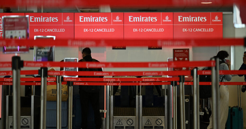 Attacks Close Airspace in Middle East, Causing 1,600 Flight cancellations