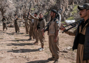 On Iran’s Rugged Frontier, Kurds Yearn to Join the Fight