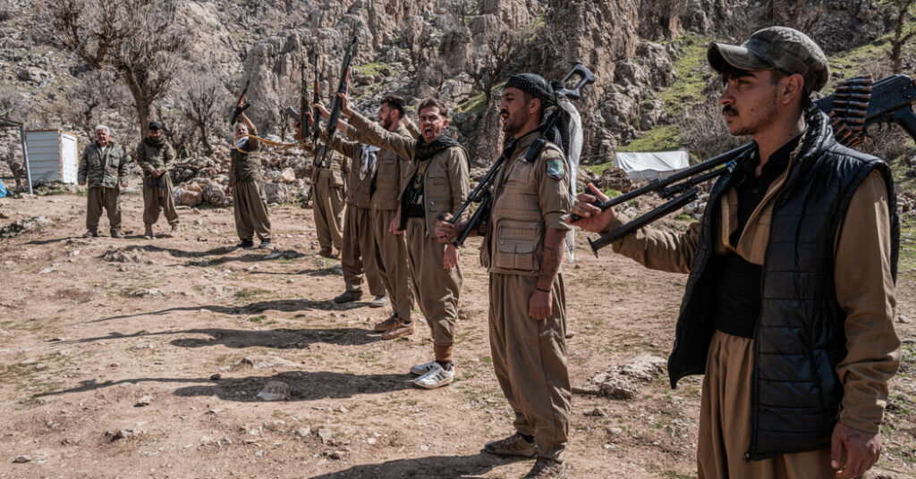 On Iran’s Rugged Frontier, Kurds Yearn to Join the Fight