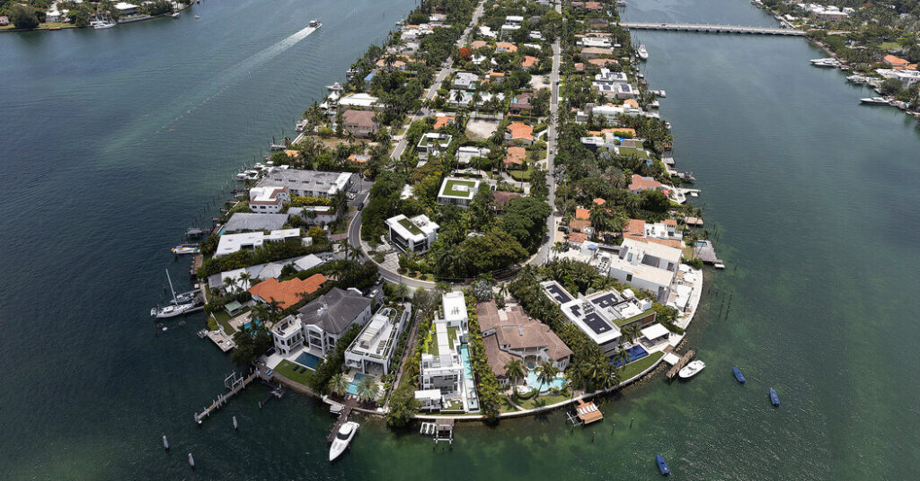 Tugboat Captain Is Charged in Miami Beach Crash That Killed 3 Children