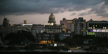 U.S. Allows Russian Oil Tanker to Reach Cuba, Despite Blockade