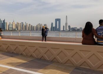 Can the ‘Dubai Dream’ Survive the War? Residents Say Life Goes On.