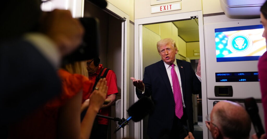 Trump Says Iran Agreed to Allow 20 More Ships of Oil Through Strait of Hormuz