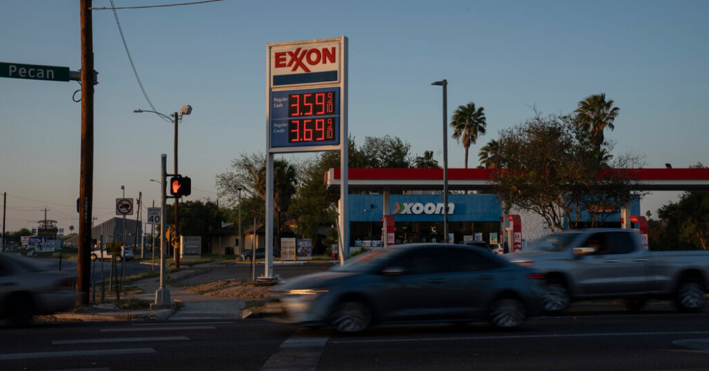 As Gas Prices Approach $4 a Gallon, Americans Rethink Vacations