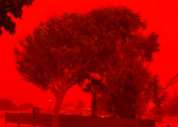Australian Sky Turns an Apocalyptic Blood Red