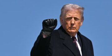 Trump Self-Soothes With Wild Posting Spree After Brutal Poll