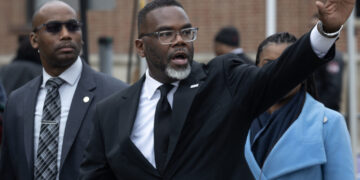 Chicago careens toward insolvency