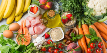 This diet beats out 6 others when it comes to cognitive health, study finds