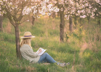 3 Steps to Get a Mental Reset With an Emotional Spring Cleaning