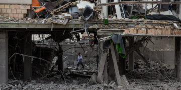 Oil Jumps to $116 a Barrel on Signs of Escalation of Middle East War