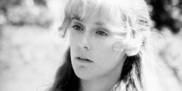 Mary Beth Hurt, Actress Acclaimed in ‘Interiors’ and ‘Garp,’ Dies at 79