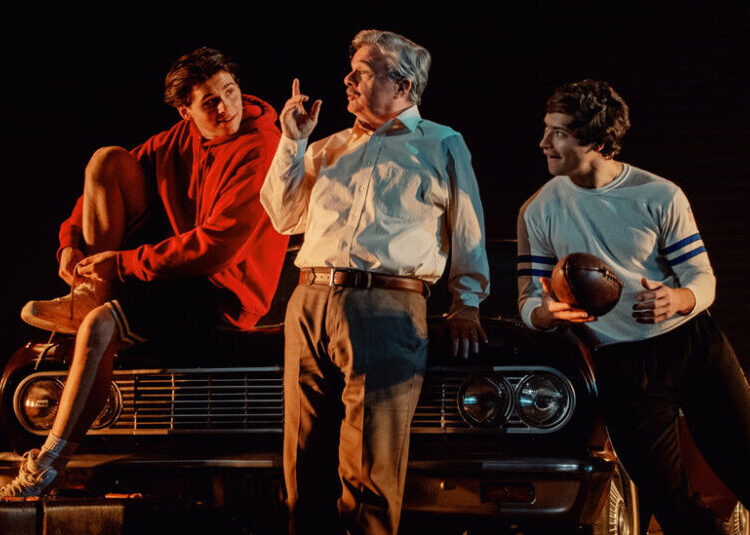 Making ‘Death of a Salesman’ New, With Help From Something Old