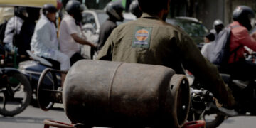 Trump Sets the World on Fire. India Chokes on the Fumes.