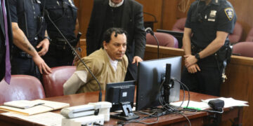 Man Pleads Not Guilty in Fatal Subway Shoving of 83-Year-Old Veteran