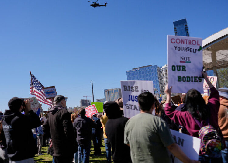 The Army Begins an Inquiry After Kid Rock Gets a Helicopter Flyby
