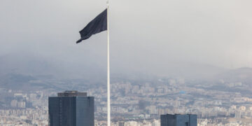 Removing Unfriendly Leaders